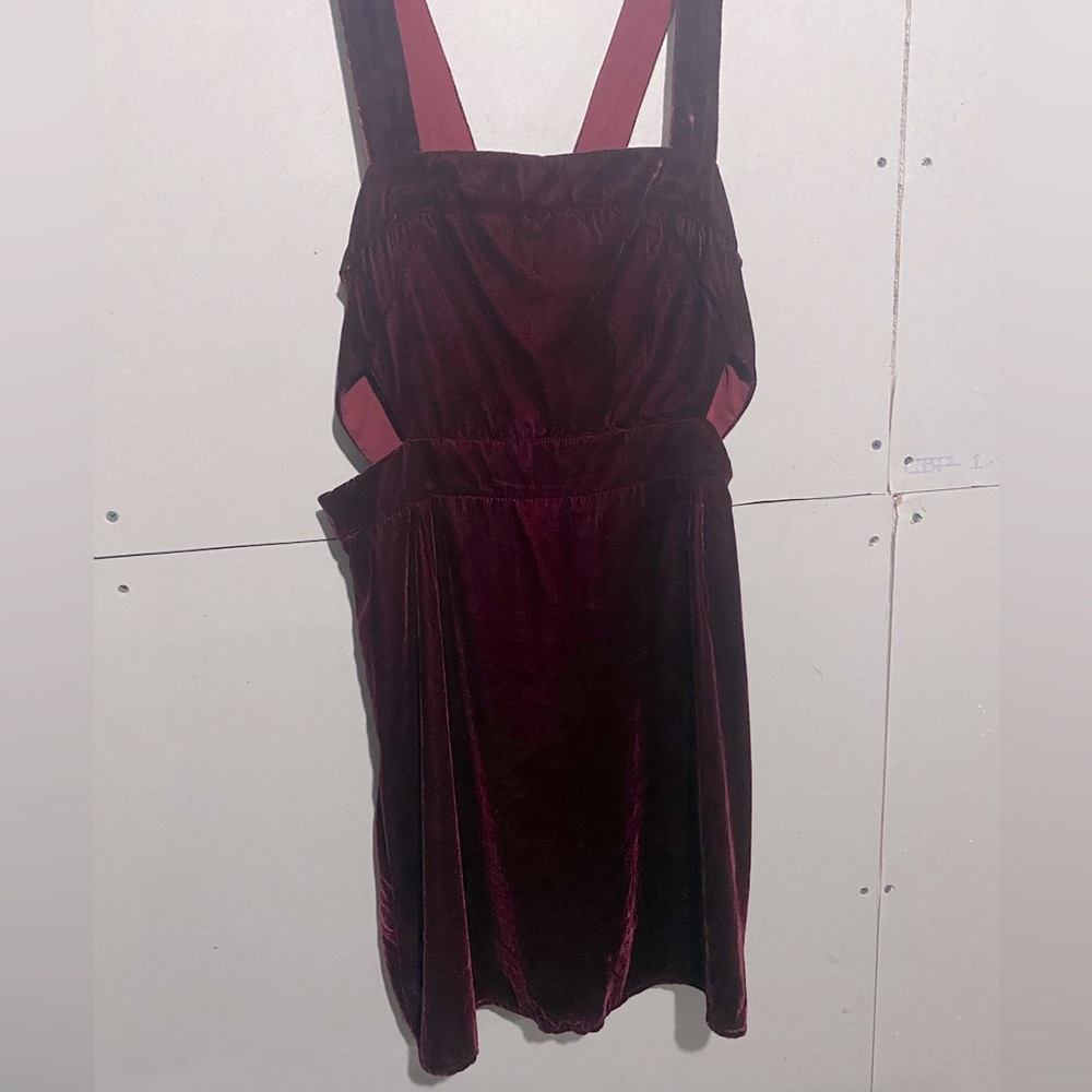 Velvet cutout dress size L